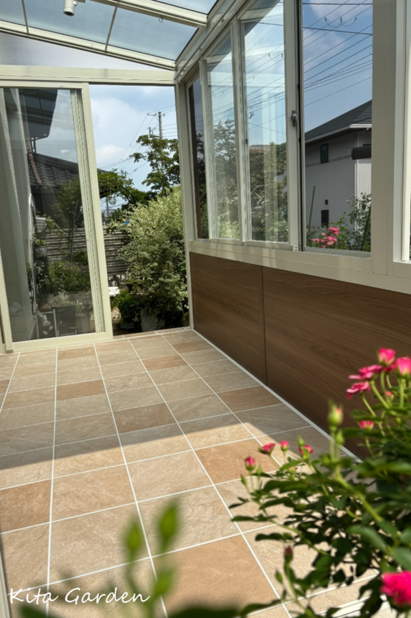 宝塚市S様邸のサンルーム後付け設置工事